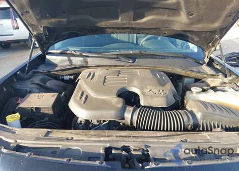 2022 Chrysler 300 Touring z USA, uszkodzony, nr VIN 2C3CCAAG2NH268349